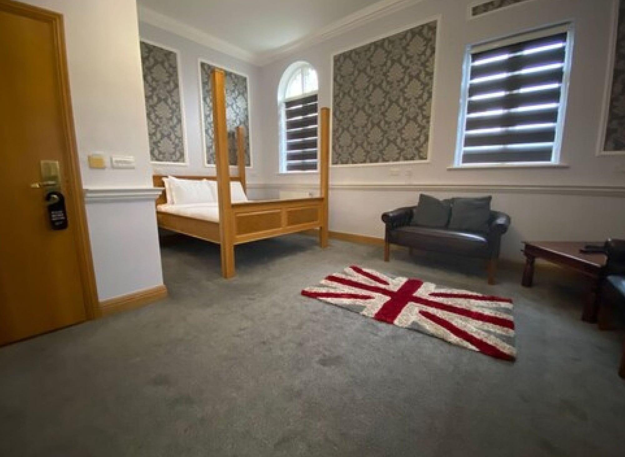 Baylis House Hotel Slough Bagian luar foto