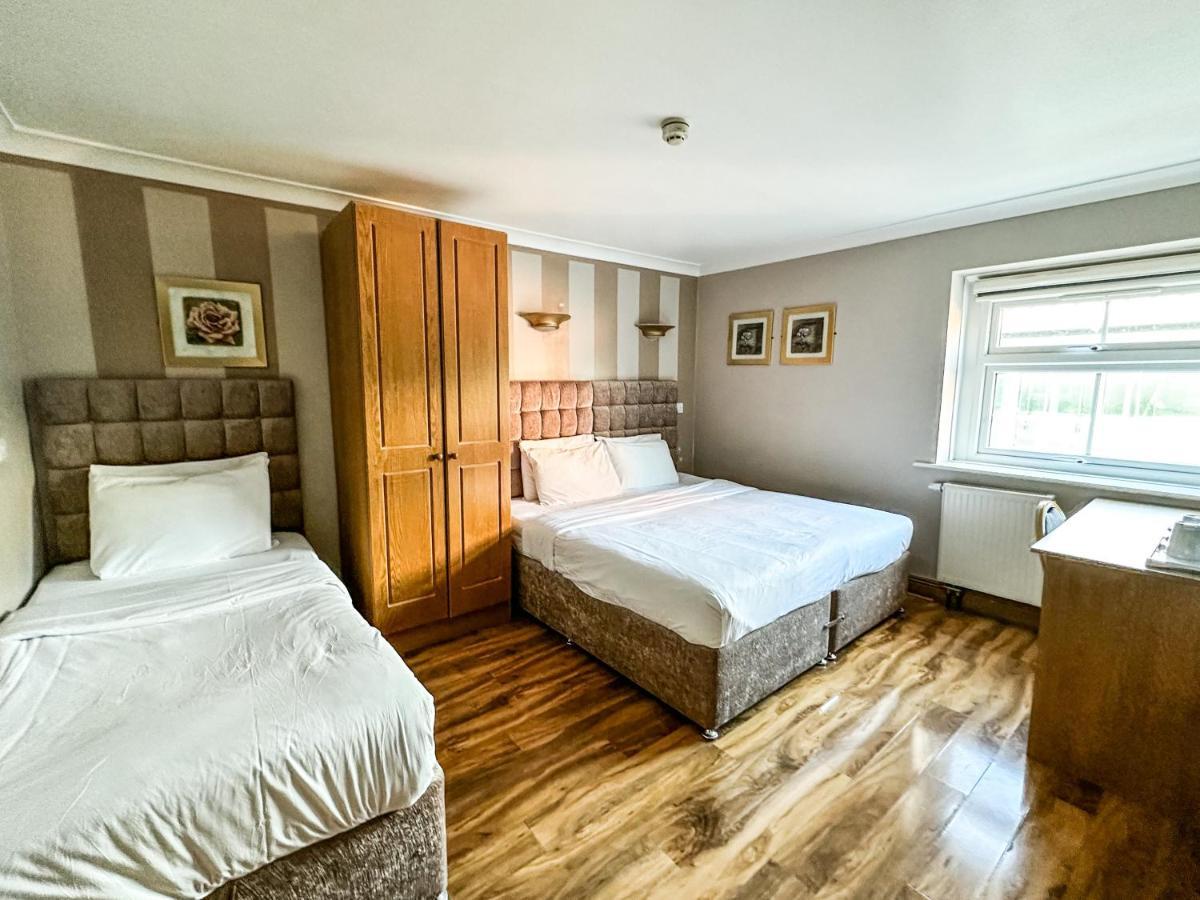 Baylis House Hotel Slough Bagian luar foto