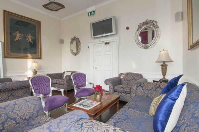 Baylis House Hotel Slough Bagian luar foto